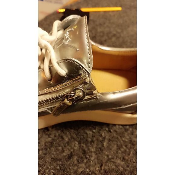 Giuseppe Zanotti size 39 Disighner shoes. Made in Italy. In fair condition. - Picture 12 of 16